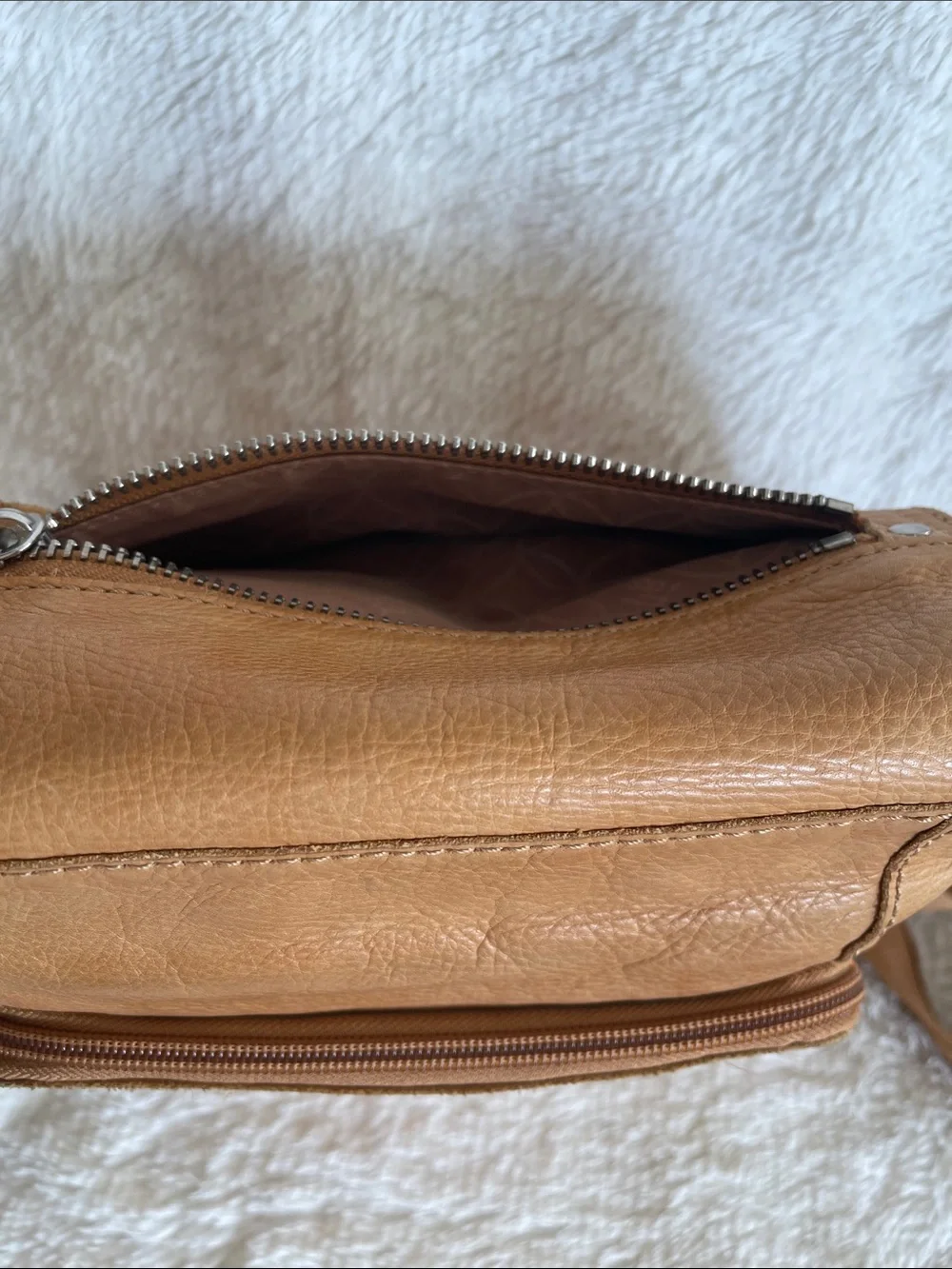 Fossil lots bag